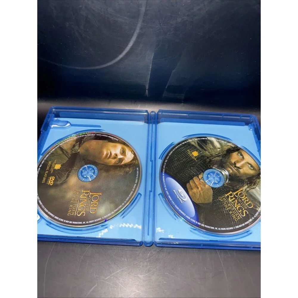 The Lord Of The Rings Blu-Ray +DVD Combo Pack Trilogy